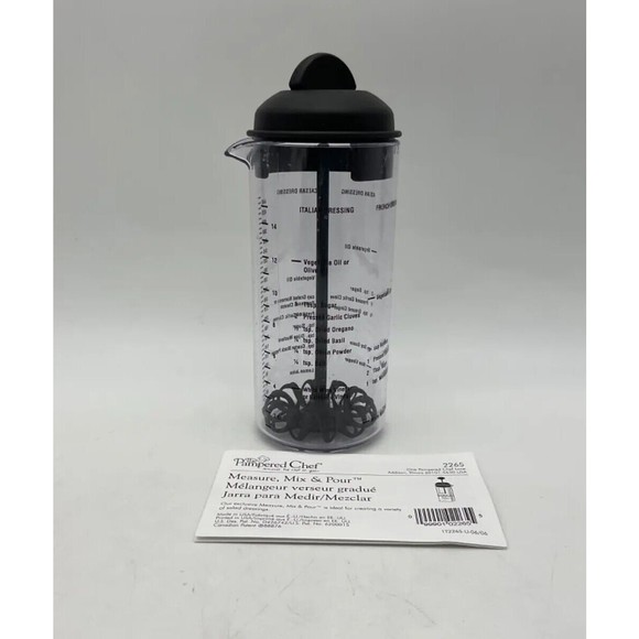 Pampered Chef Kitchen Pampered Chef 6oz Measure Mix And Pour Salad